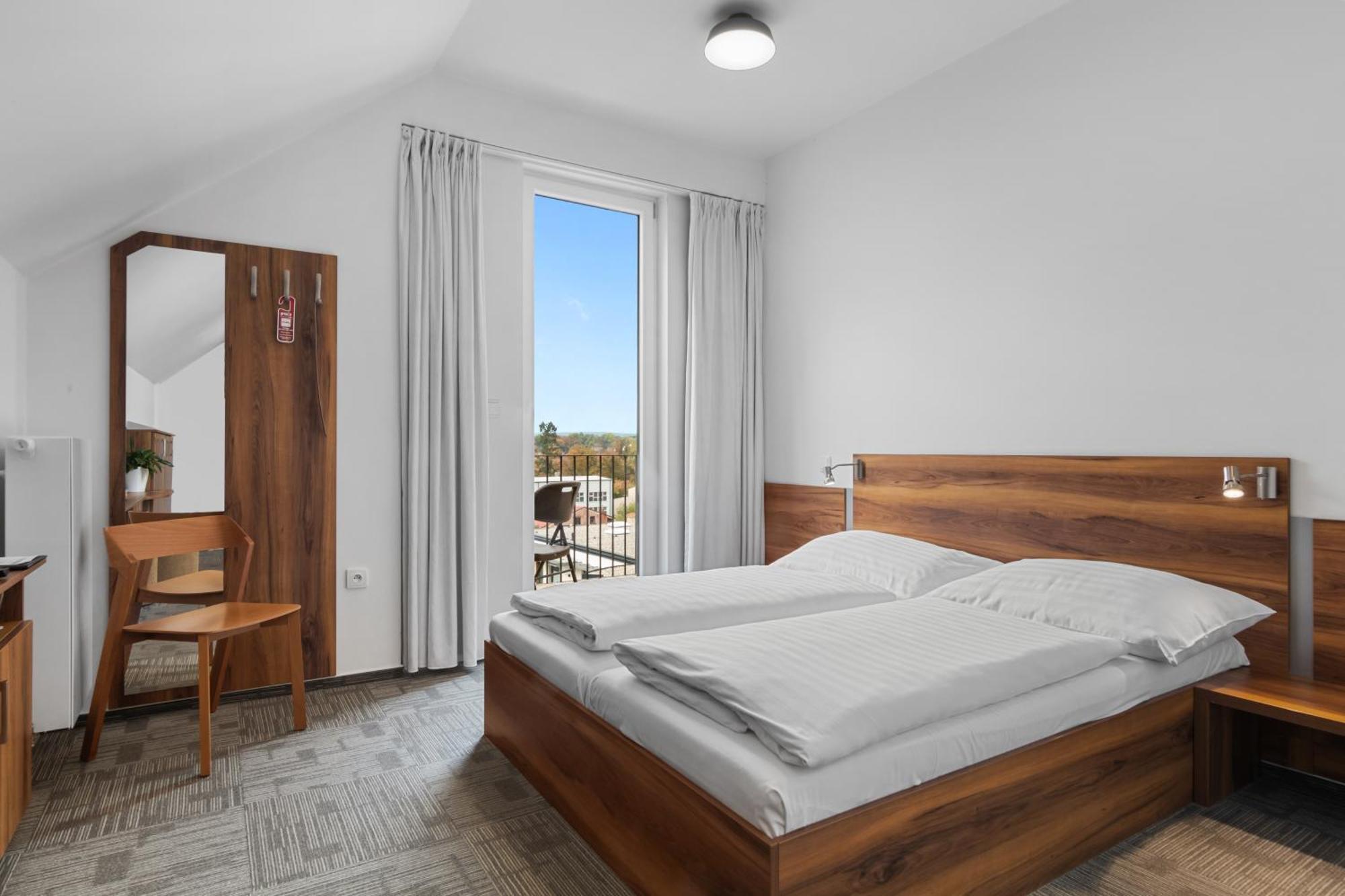 Penzion Na Náměstí Dvůr Králové nad Labem Exterior foto