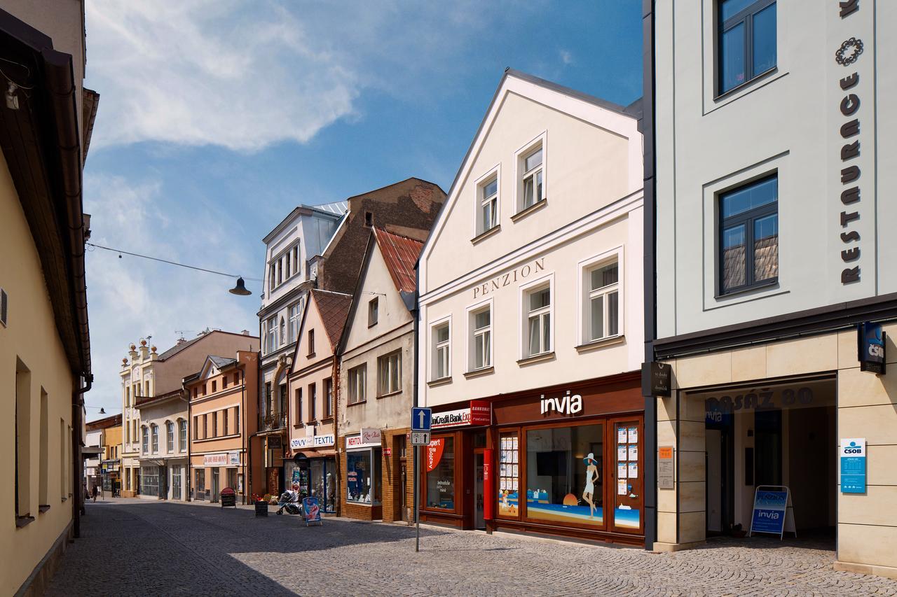 Penzion Na Náměstí Dvůr Králové nad Labem Exterior foto